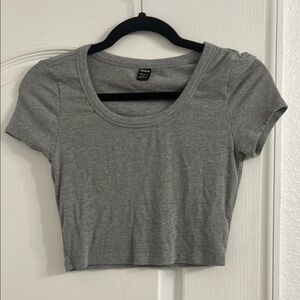 SHEIN Gray Fitted Crop Top with Crew Neck